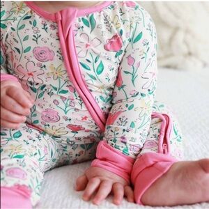 Caden Lane Floral Zippy